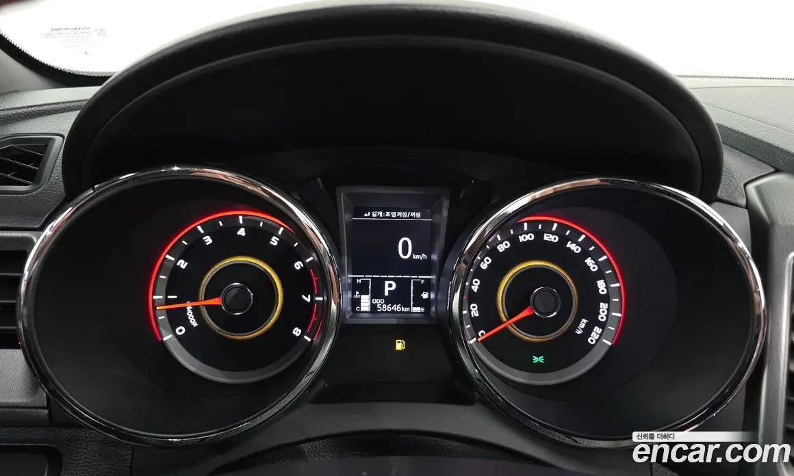 SsangYong TIBOLI 2019 1.6 автомат (гидро), фото 8 SsangYong TIBOLI 2019 1.6 автомат (гидро), фото 8
