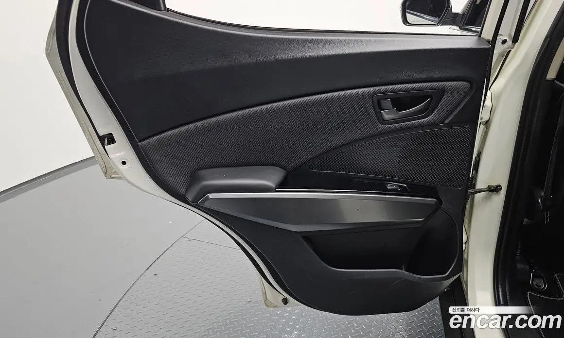 SsangYong TIBOLI 2020 1.5 автомат (гидро), фото 15 SsangYong TIBOLI 2020 1.5 автомат (гидро), фото 15