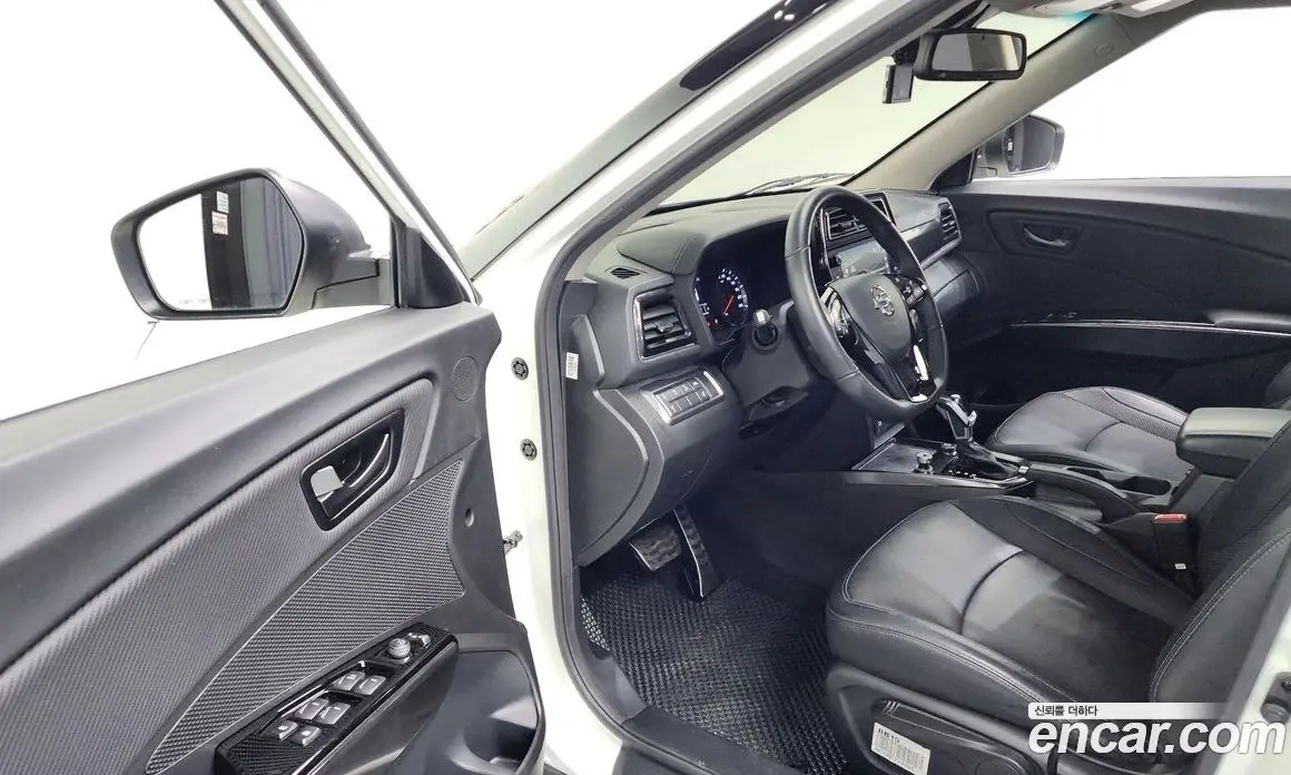 SsangYong TIBOLI 2021 1.5 автомат (гидро), фото 17 SsangYong TIBOLI 2021 1.5 автомат (гидро), фото 17