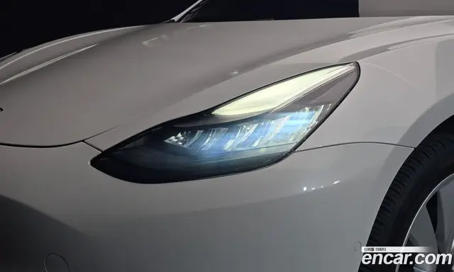 Tesla Model 3 2020 автомат (гидро), миниатюра 8 Tesla Model 3 2020 автомат (гидро), миниатюра 8