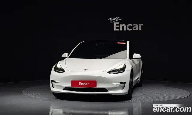 Tesla Model 3 2021 0.2 автомат (гидро), миниатюра 2 Tesla Model 3 2021 0.2 автомат (гидро), миниатюра 2