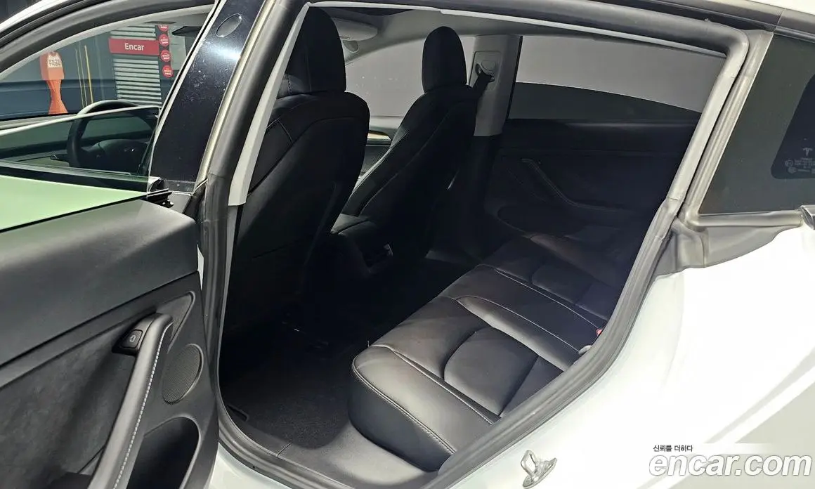 Tesla Model 3 2021 0.2 автомат (гидро), фото 15 Tesla Model 3 2021 0.2 автомат (гидро), фото 15