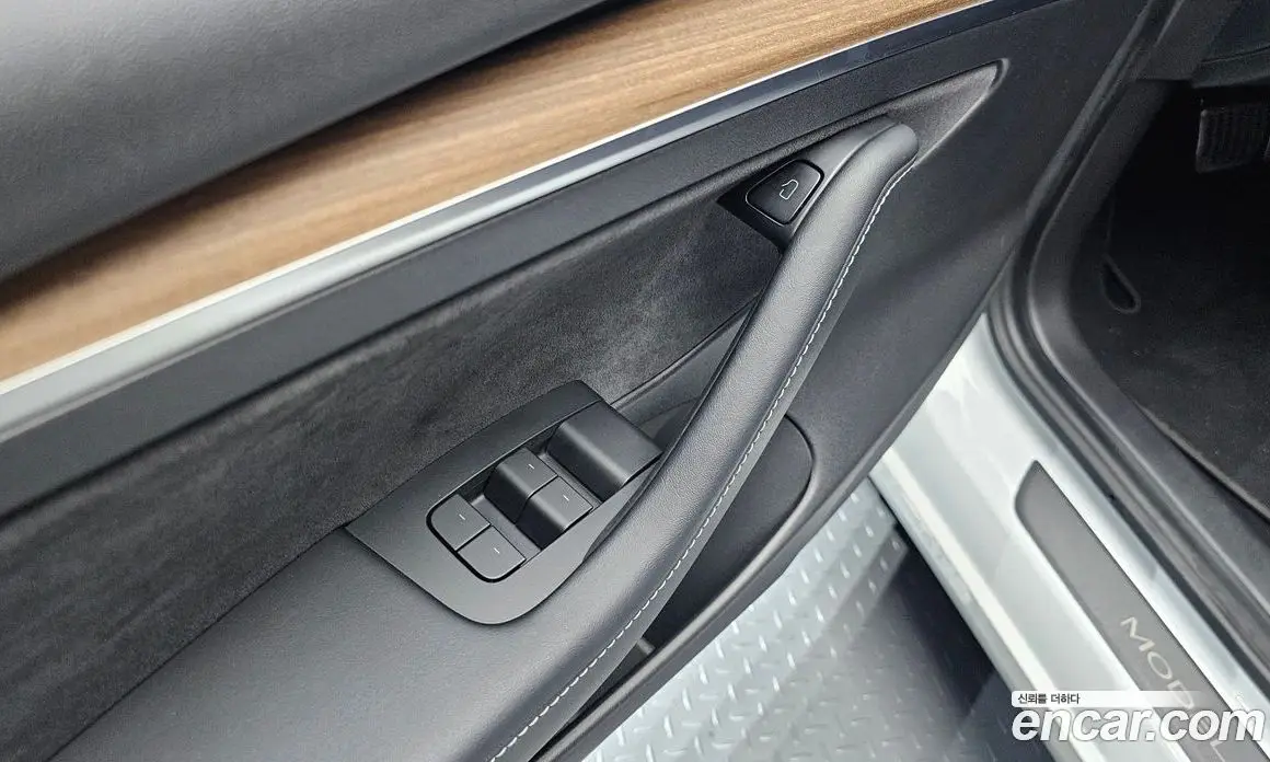 Tesla Model 3 2021 0.2 автомат (гидро), фото 27 Tesla Model 3 2021 0.2 автомат (гидро), фото 27