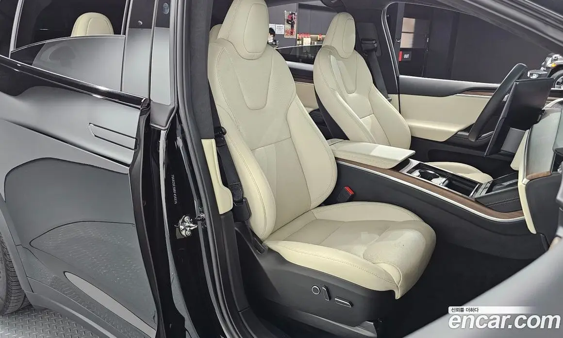 Tesla Model X 2024 0.3 автомат (гидро), фото 18 Tesla Model X 2024 0.3 автомат (гидро), фото 18