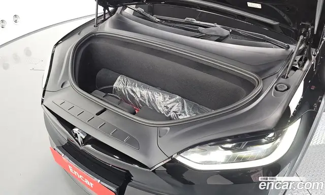 Tesla Model X 2024 0.3 автомат (гидро), миниатюра 6 Tesla Model X 2024 0.3 автомат (гидро), миниатюра 6