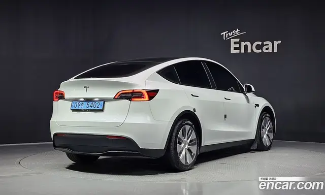 Tesla Model Y 2023 0.2 автомат (гидро), миниатюра 2 Tesla Model Y 2023 0.2 автомат (гидро), миниатюра 2