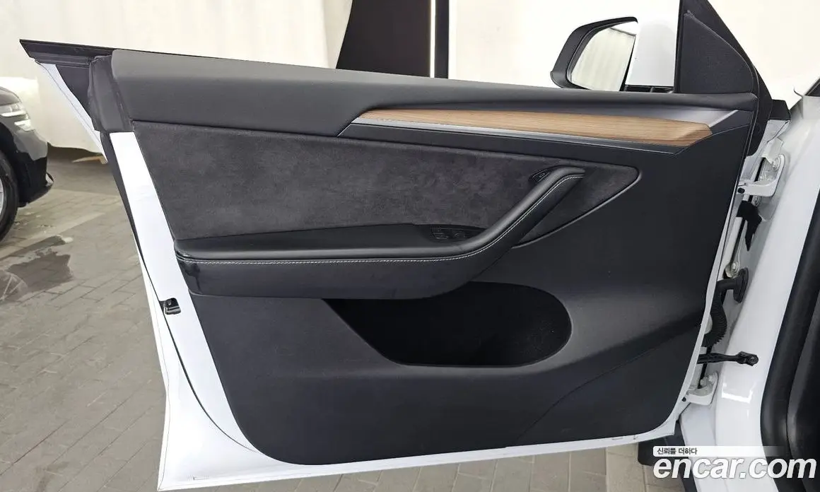 Tesla Model Y 2023 0.2 автомат (гидро), фото 19 Tesla Model Y 2023 0.2 автомат (гидро), фото 19