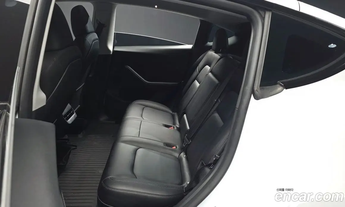 Tesla Model Y 2024 0.2 автомат (гидро), фото 16 Tesla Model Y 2024 0.2 автомат (гидро), фото 16