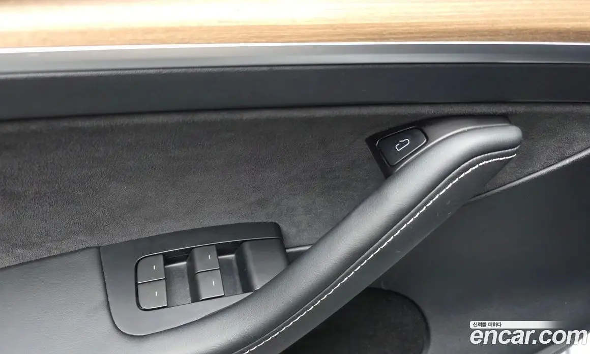 Tesla Model Y 2024 0.2 автомат (гидро), фото 31 Tesla Model Y 2024 0.2 автомат (гидро), фото 31