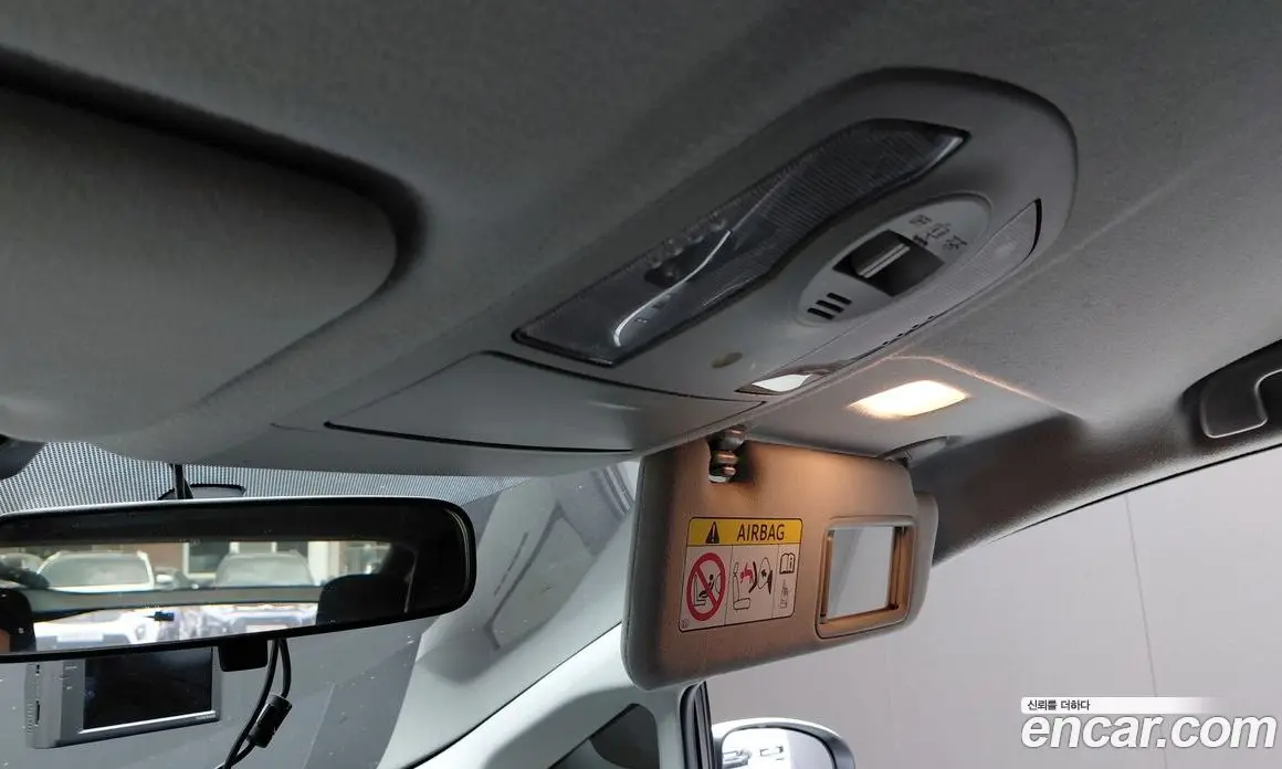 Toyota Prius 2014 1.8 автомат (гидро), фото 23 Toyota Prius 2014 1.8 автомат (гидро), фото 23