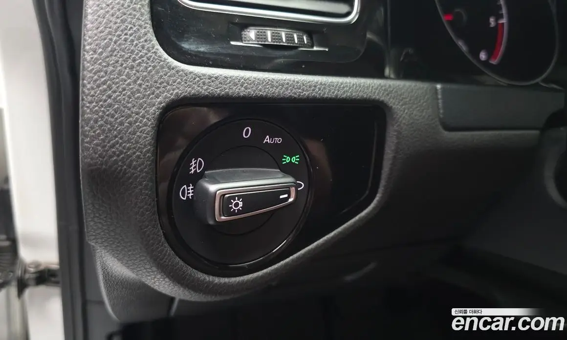 Volkswagen Golf 2014 2.0 автомат (гидро), фото 19 Volkswagen Golf 2014 2.0 автомат (гидро), фото 19