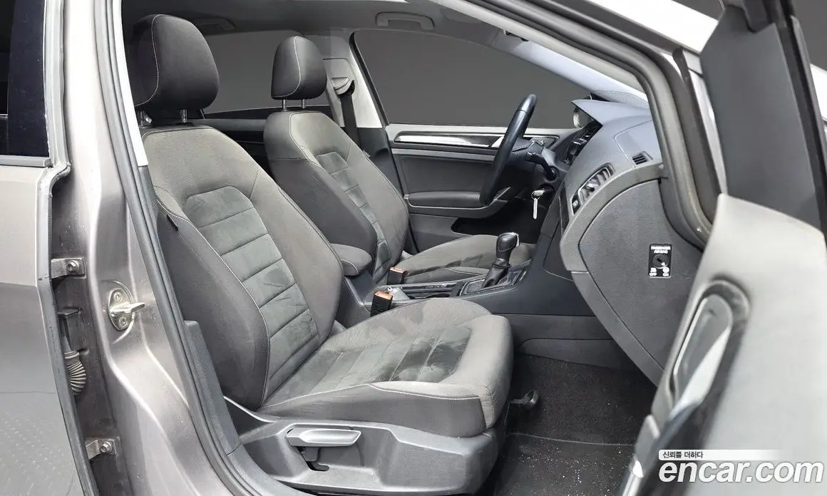Volkswagen Golf 2014 2.0 автомат (гидро), фото 11 Volkswagen Golf 2014 2.0 автомат (гидро), фото 11