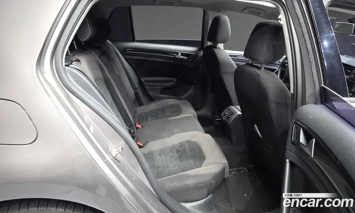 Volkswagen Golf 2014 2.0 автомат (гидро), фото 12 Volkswagen Golf 2014 2.0 автомат (гидро), фото 12