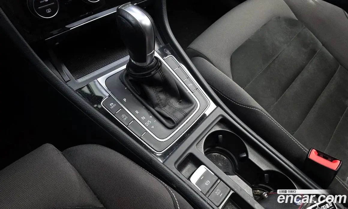 Volkswagen Golf 2014 2.0 автомат (гидро), фото 9 Volkswagen Golf 2014 2.0 автомат (гидро), фото 9
