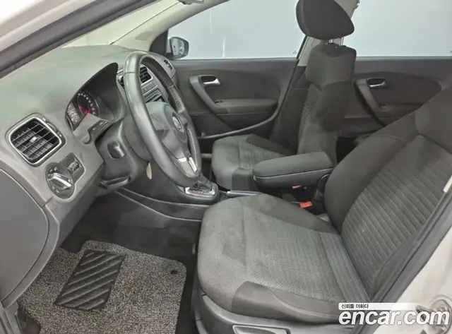 Volkswagen Polo 2014 1.6 автомат (гидро), миниатюра 11 Volkswagen Polo 2014 1.6 автомат (гидро), миниатюра 11