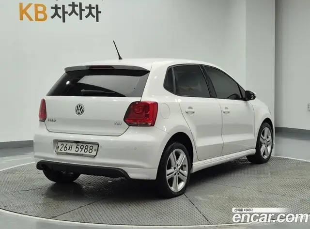 Volkswagen Polo 2014 1.6 автомат (гидро), миниатюра 4 Volkswagen Polo 2014 1.6 автомат (гидро), миниатюра 4