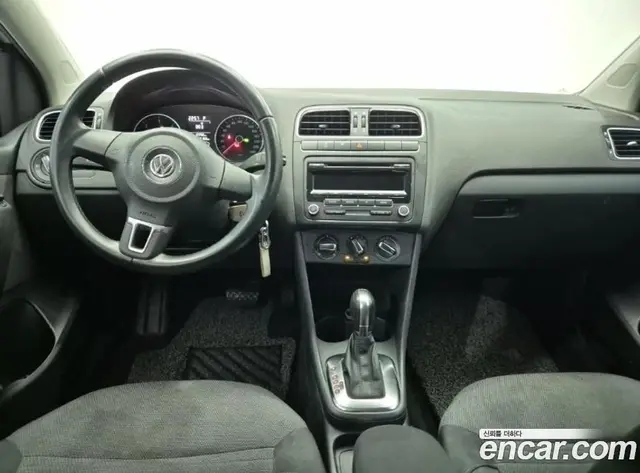 Volkswagen Polo 2014 1.6 автомат (гидро), миниатюра 7 Volkswagen Polo 2014 1.6 автомат (гидро), миниатюра 7