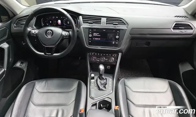 Volkswagen Tiguan 2020 2.0 автомат (гидро), миниатюра 7 Volkswagen Tiguan 2020 2.0 автомат (гидро), миниатюра 7