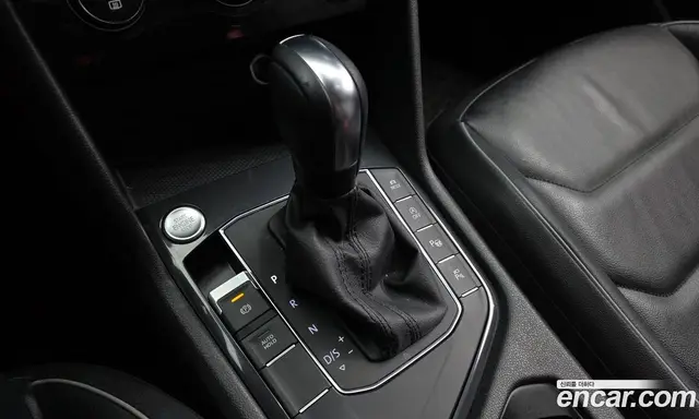 Volkswagen Tiguan 2020 2.0 автомат (гидро), миниатюра 9 Volkswagen Tiguan 2020 2.0 автомат (гидро), миниатюра 9