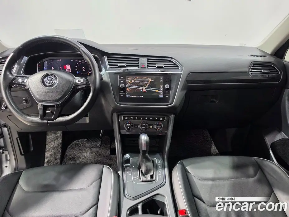 Volkswagen Tiguan 2020 2.0 автомат (гидро), фото 11 Volkswagen Tiguan 2020 2.0 автомат (гидро), фото 11