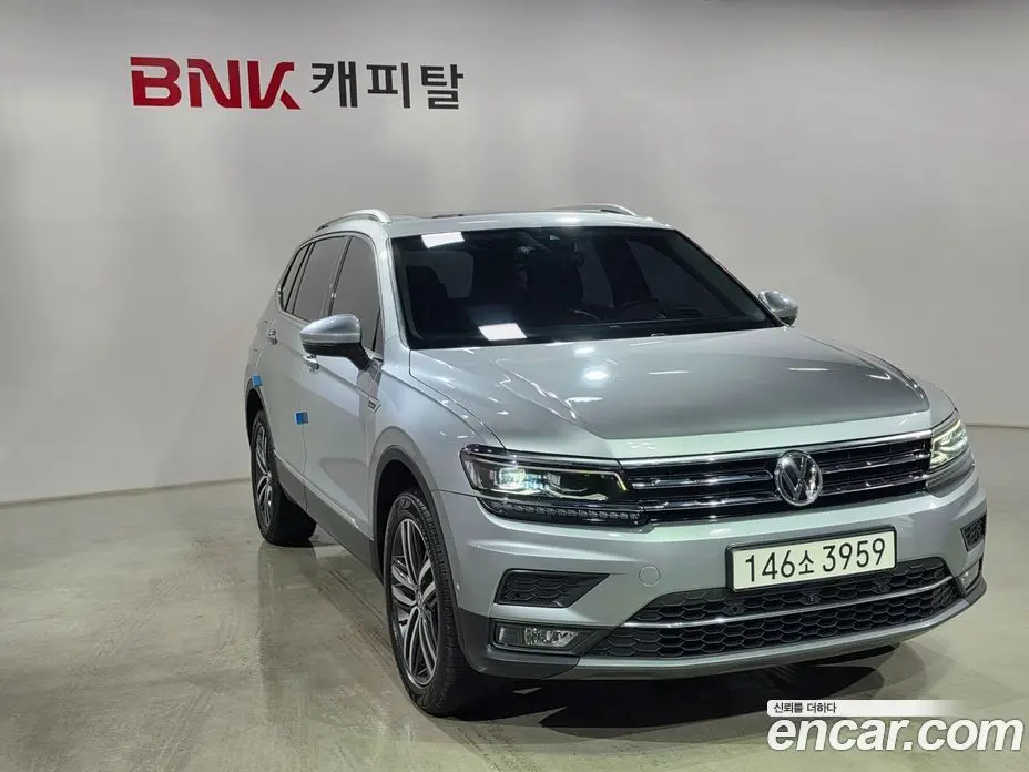 Volkswagen Tiguan 2020 2.0 автомат (гидро), фото 3 Volkswagen Tiguan 2020 2.0 автомат (гидро), фото 3