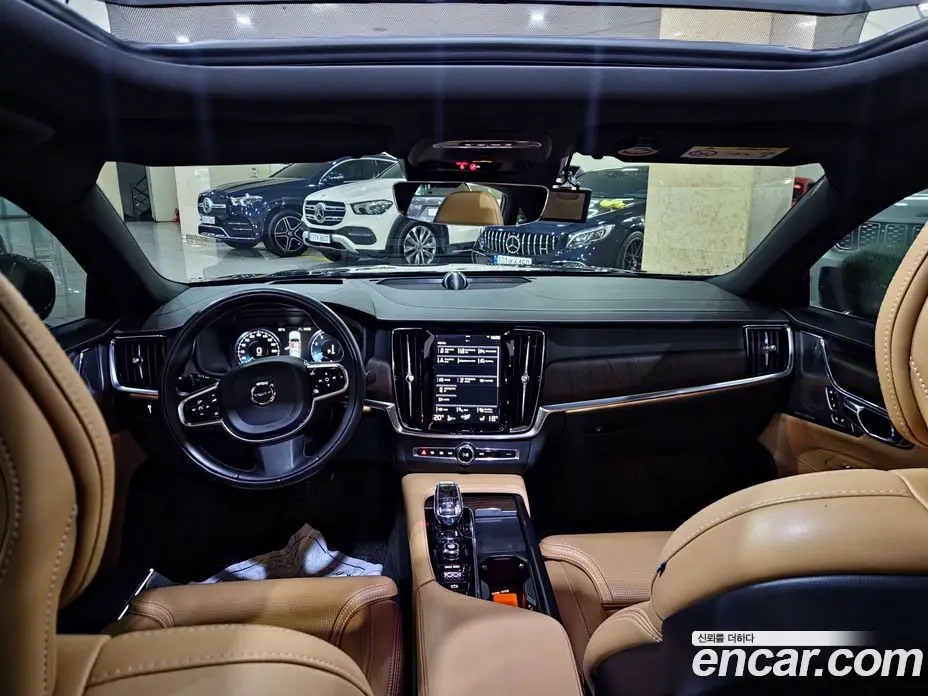 Volvo S90 2020 2.0 автомат (гидро), фото 7 Volvo S90 2020 2.0 автомат (гидро), фото 7