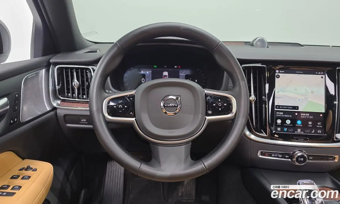 Volvo V60 2024 2.0 автомат (гидро), фото 20 Volvo V60 2024 2.0 автомат (гидро), фото 20