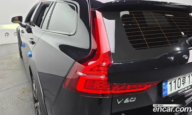 Volvo V60 2024 2.0 автомат (гидро), миниатюра 9 Volvo V60 2024 2.0 автомат (гидро), миниатюра 9