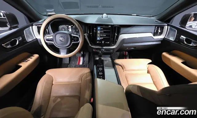Volvo XC60 2018 2.0 автомат (гидро), миниатюра 7 Volvo XC60 2018 2.0 автомат (гидро), миниатюра 7