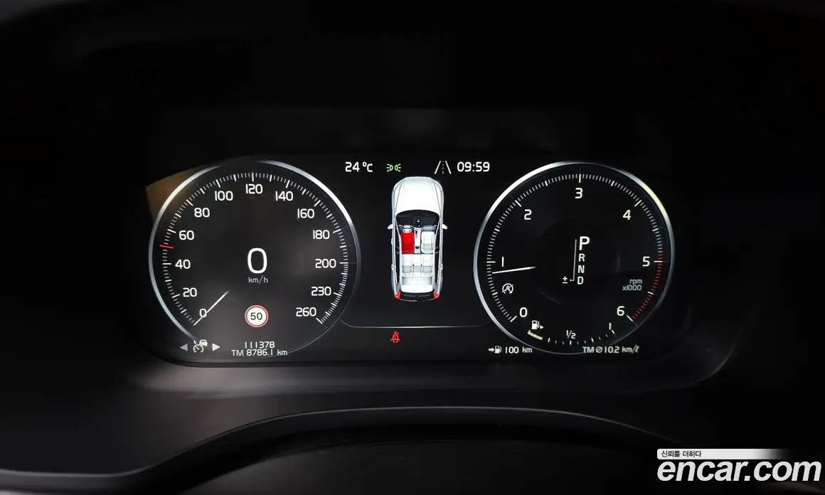Volvo XC60 2018 2.0 автомат (гидро), фото 8 Volvo XC60 2018 2.0 автомат (гидро), фото 8