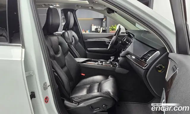 Volvo XC90 2018 2.0 автомат (гидро), миниатюра 11 Volvo XC90 2018 2.0 автомат (гидро), миниатюра 11