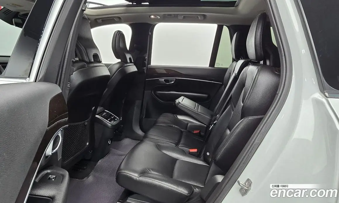 Volvo XC90 2018 2.0 автомат (гидро), фото 12 Volvo XC90 2018 2.0 автомат (гидро), фото 12