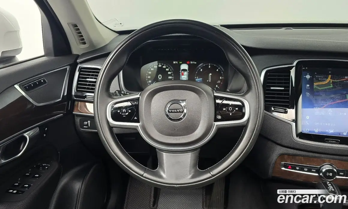 Volvo XC90 2018 2.0 автомат (гидро), фото 13 Volvo XC90 2018 2.0 автомат (гидро), фото 13