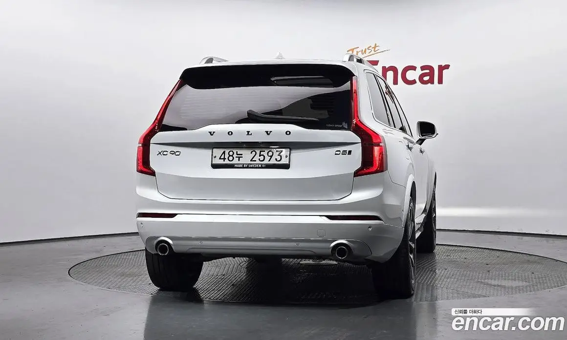 Volvo XC90 2018 2.0 автомат (гидро), фото 4 Volvo XC90 2018 2.0 автомат (гидро), фото 4