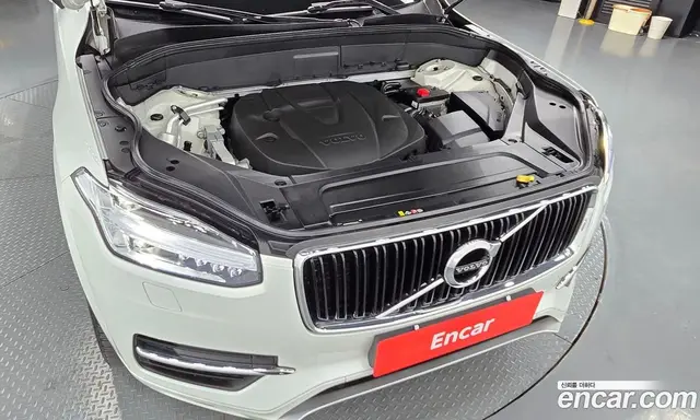 Volvo XC90 2018 2.0 автомат (гидро), миниатюра 6 Volvo XC90 2018 2.0 автомат (гидро), миниатюра 6