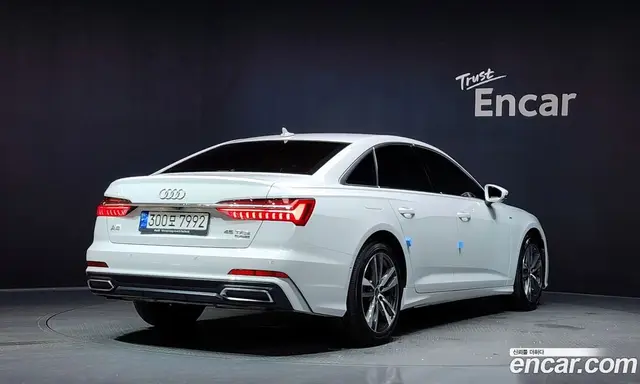 Audi A6 2022 2.0 автомат (гидро), миниатюра 2