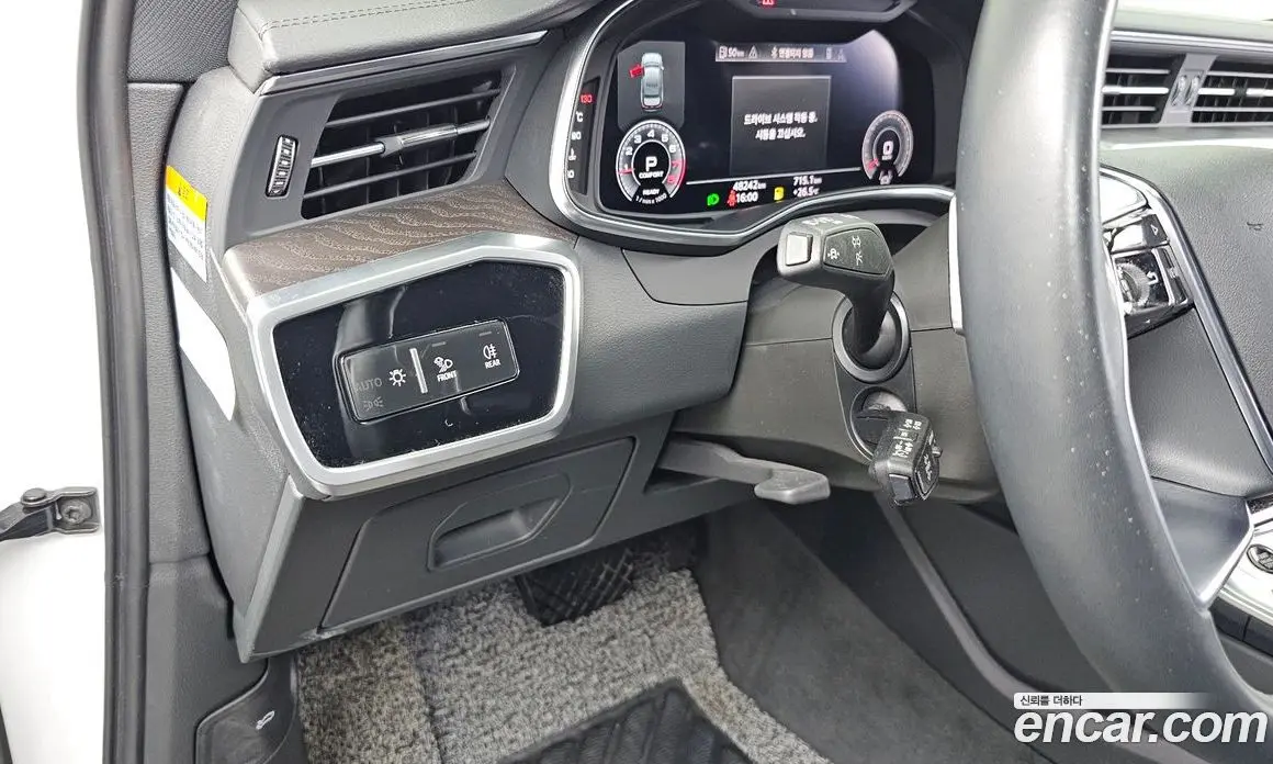Audi A6 2022 2.0 автомат (гидро), фото 29