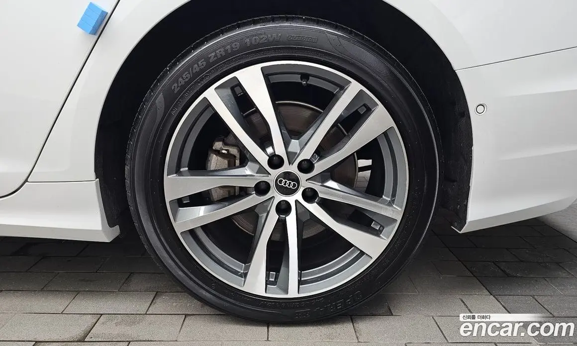 Audi A6 2022 2.0 автомат (гидро), фото 7