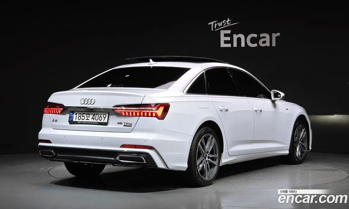 Audi A6 2022 2.0 автомат (гидро), фото 3