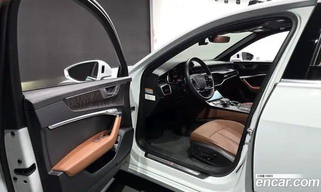 Audi A6 2022 2.0 автомат (гидро), миниатюра 8