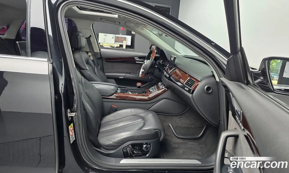 Audi A8 2010 4.2 автомат (гидро), фото 16 Audi A8 2010 4.2 автомат (гидро), фото 16