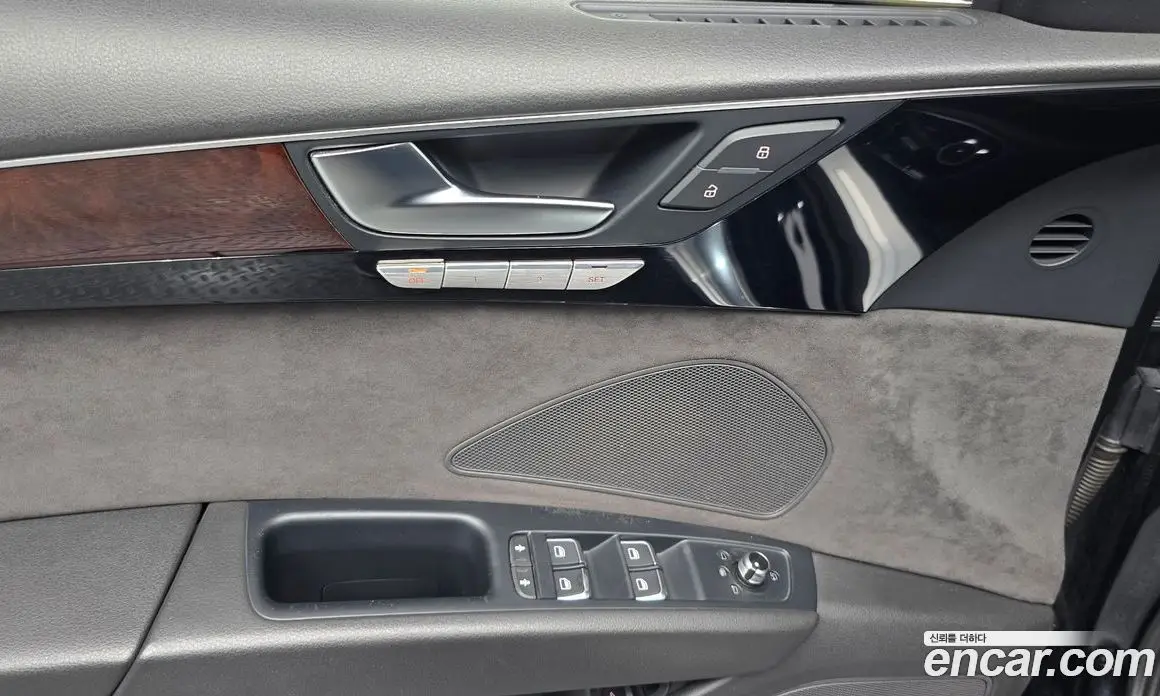 Audi A8 2010 4.2 автомат (гидро), фото 28 Audi A8 2010 4.2 автомат (гидро), фото 28