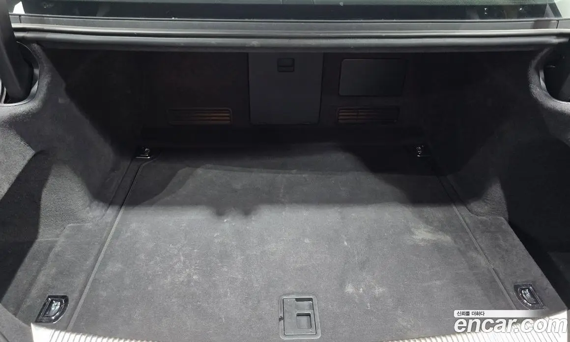 Audi A8 2010 4.2 автомат (гидро), фото 31 Audi A8 2010 4.2 автомат (гидро), фото 31