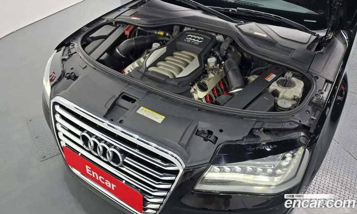 Audi A8 2010 4.2 автомат (гидро), фото 5 Audi A8 2010 4.2 автомат (гидро), фото 5