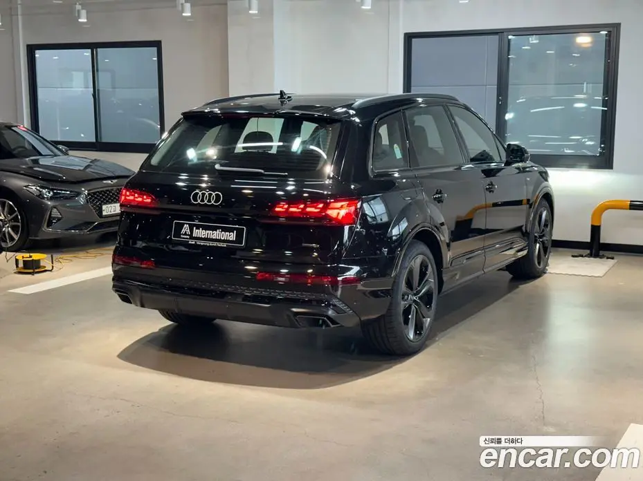 Audi Q7 2026 3.0 автомат (гидро), фото 2 Audi Q7 2026 3.0 автомат (гидро), фото 2