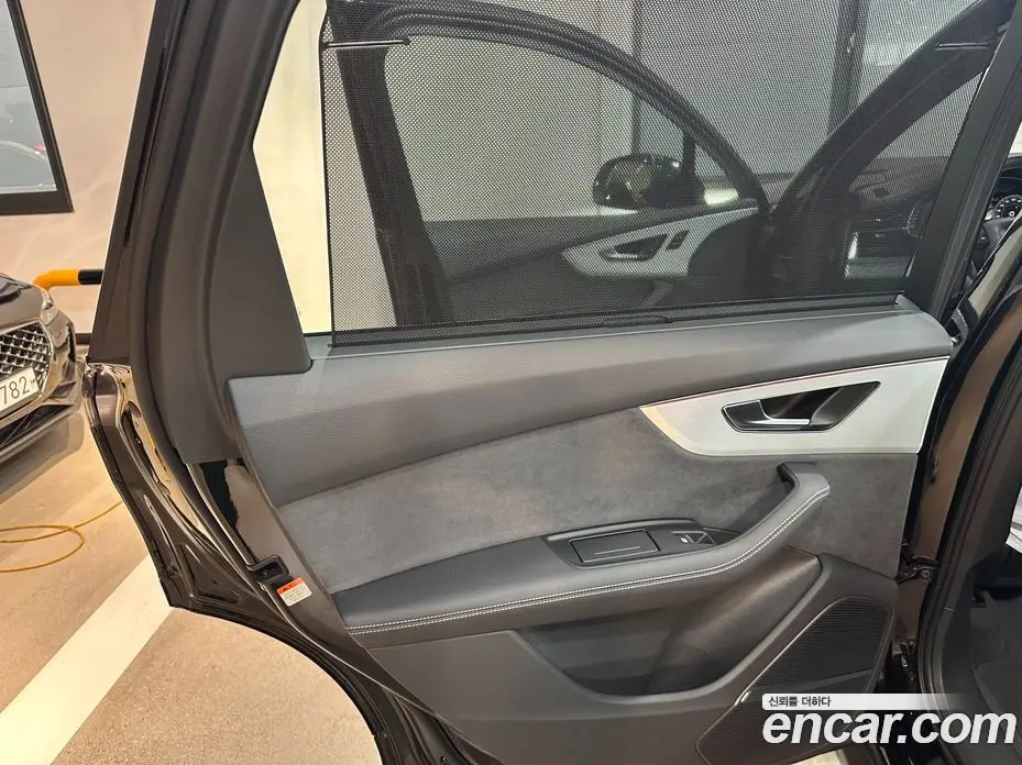 Audi Q7 2026 3.0 автомат (гидро), фото 17 Audi Q7 2026 3.0 автомат (гидро), фото 17