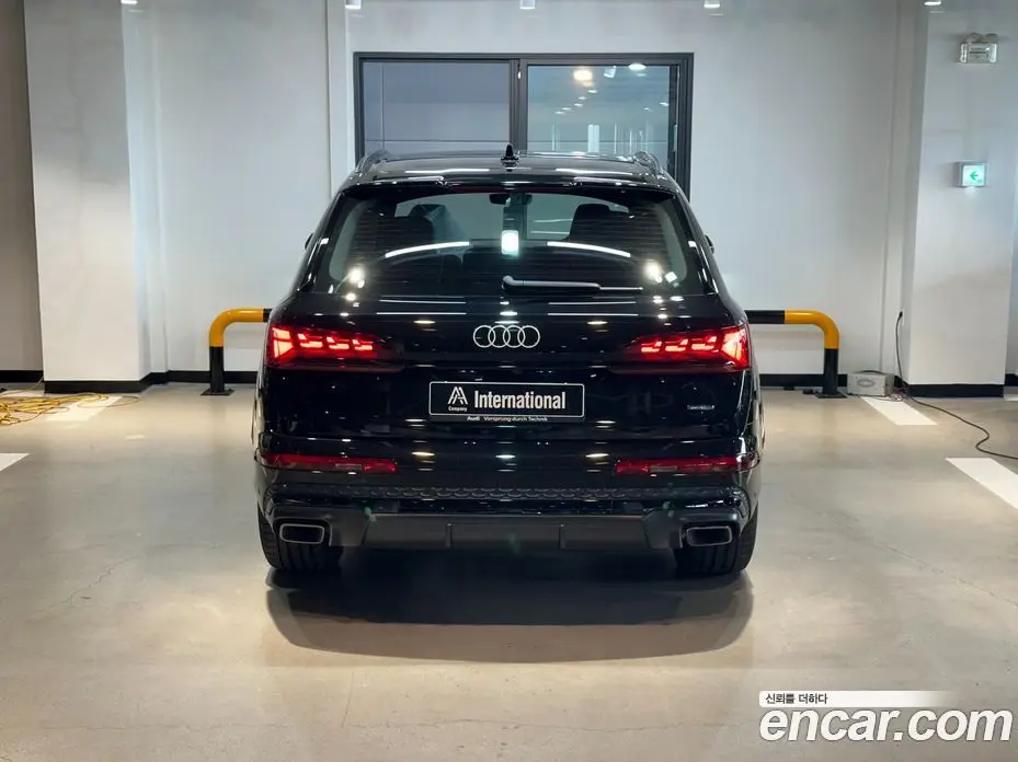 Audi Q7 2026 3.0 автомат (гидро), фото 3 Audi Q7 2026 3.0 автомат (гидро), фото 3