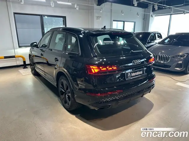 Audi Q7 2026 3.0 автомат (гидро), миниатюра 7 Audi Q7 2026 3.0 автомат (гидро), миниатюра 7
