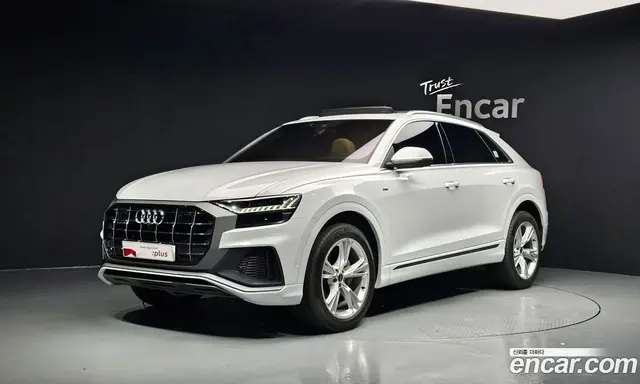 Audi Q8 2023 3.0 автомат (гидро), миниатюра 1 Audi Q8 2023 3.0 автомат (гидро), миниатюра 1