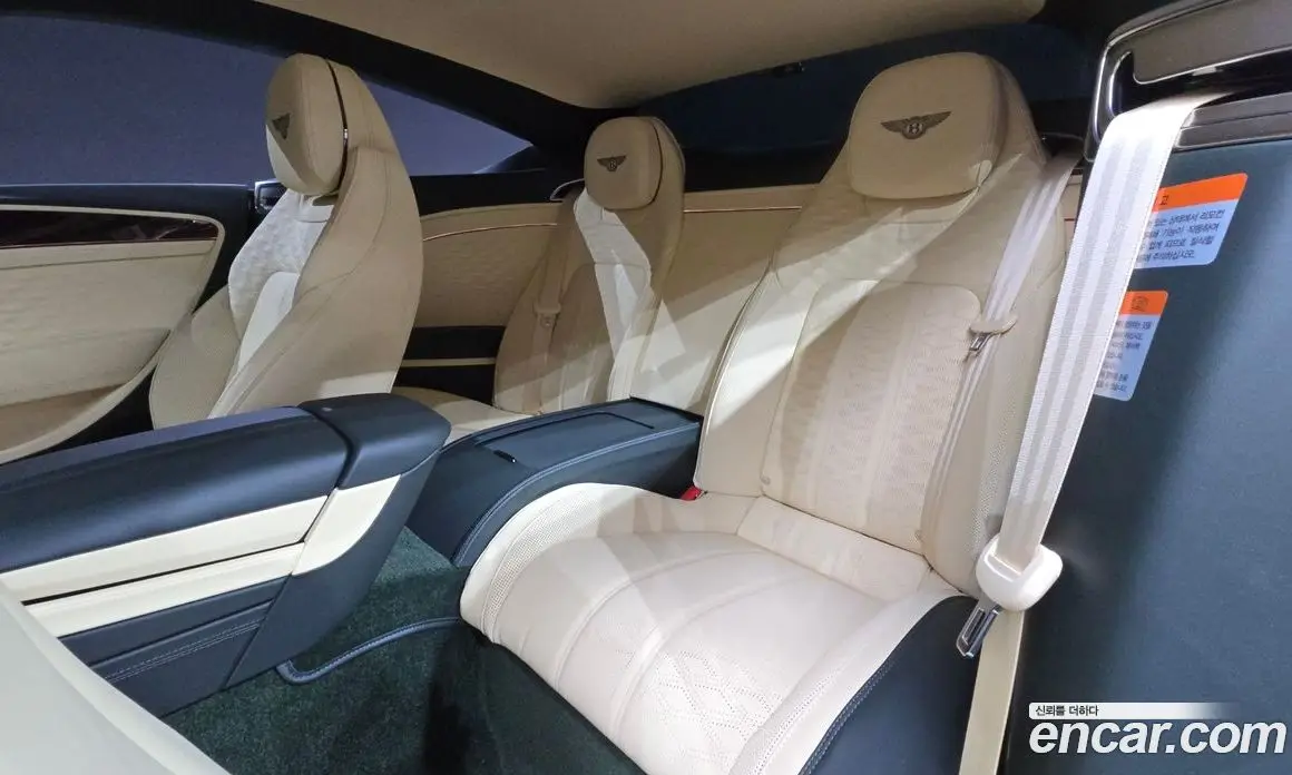 Bentley Continental 2025 4.0 автомат (гидро), фото 18 Bentley Continental 2025 4.0 автомат (гидро), фото 18